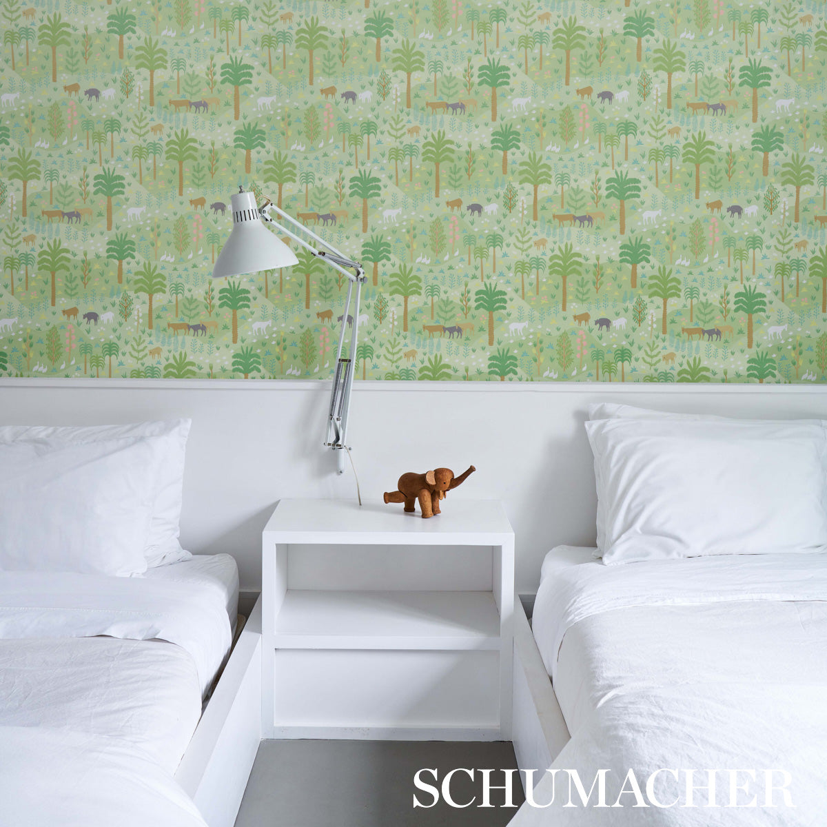 5013980 | Las Colinas, Green - Schumacher Wallpaper