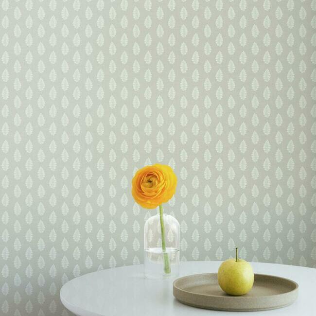 GR5962 | Grandmillennial, Leaf Pendant Gray York Wallpaper