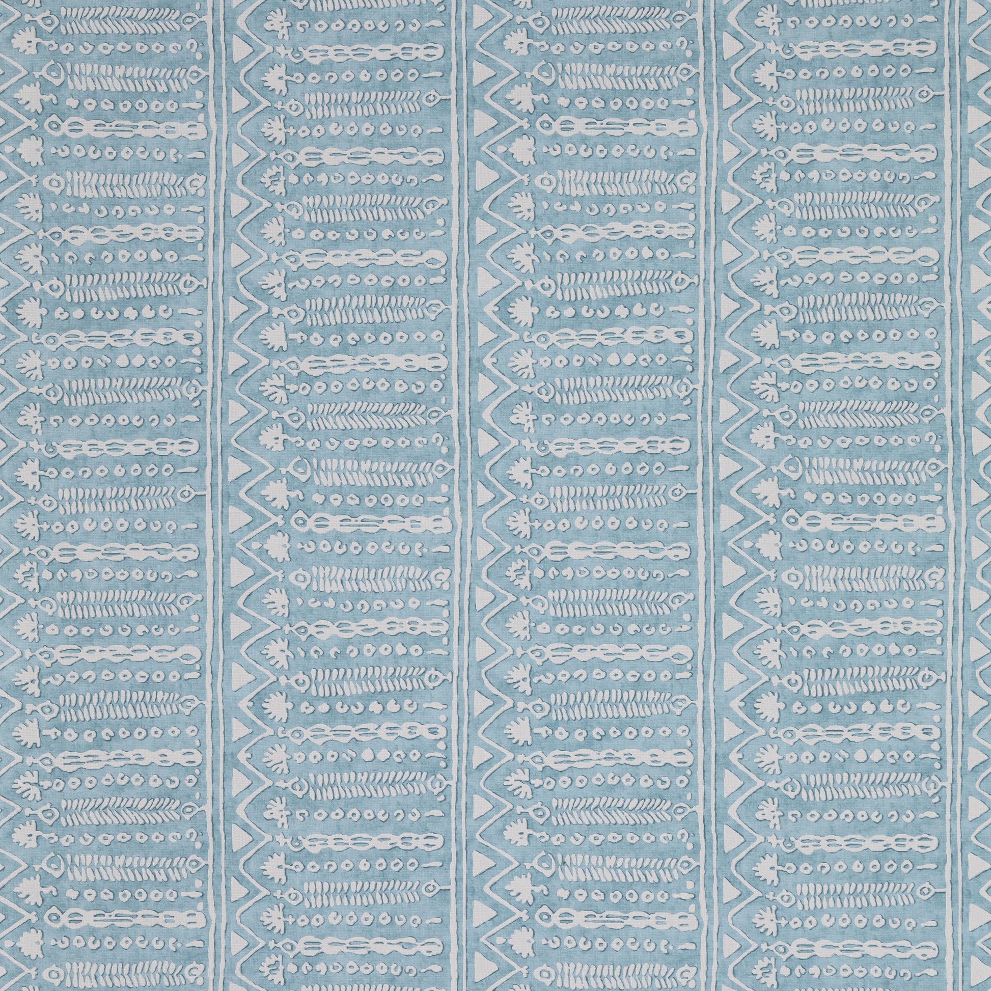 Purchase a Sample of Lee Jofa Wallpaper - Pbfc-3530.13.0 Abingdon Wp Aquamarine