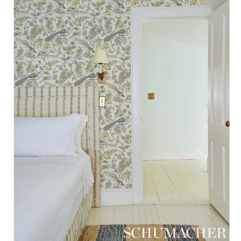 5010512 | Campagne, Peacock & Rouge - Schumacher Wallpaper