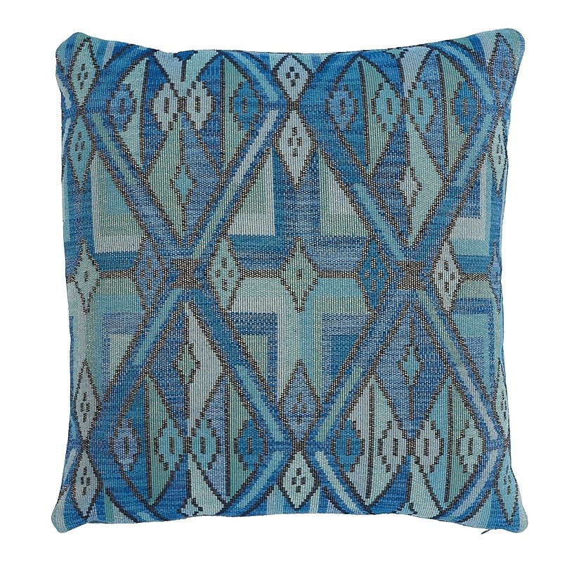 So8025004 Bensley Boucle 18" Pillow Blues By Schumacher Furniture and Accessories 1,So8025004 Bensley Boucle 18" Pillow Blues By Schumacher Furniture and Accessories 2