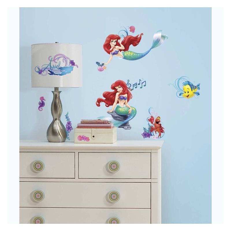 Looking Rmk2347Scs Popular Characters York Peel And Stick Wallpaper