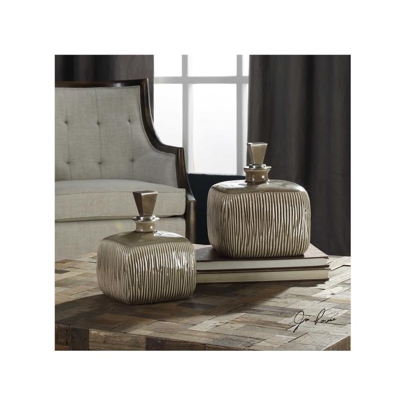 18807 Reptila Vases S/2 by Uttermost,,,,