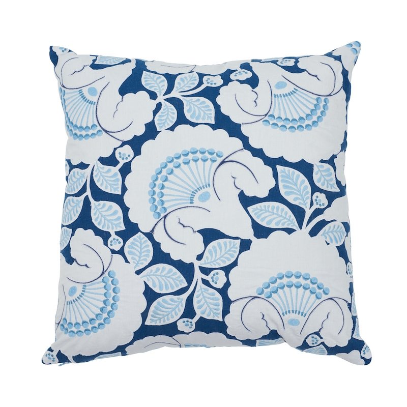 So17754004 Ananas 18&quot; Pillow Tropical By Schumacher Furniture and Accessories 1,So17754004 Ananas 18&quot; Pillow Tropical By Schumacher Furniture and Accessories 2,So17754004 Ananas 18&quot; Pillow Tropical By Schumacher Furniture and Accessories 3