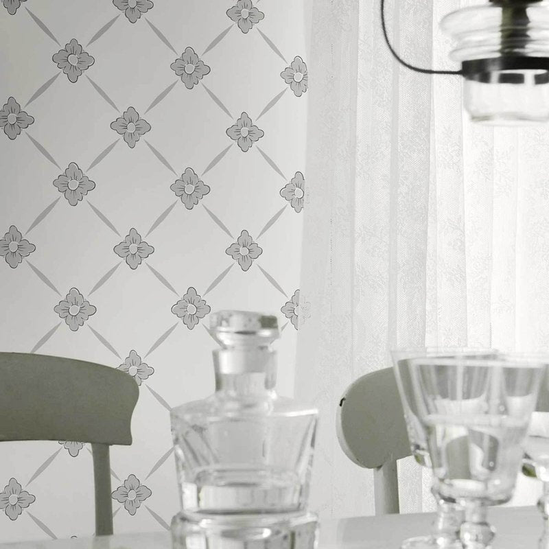 View 4505 linn grey and silver borastapeter wallpaper