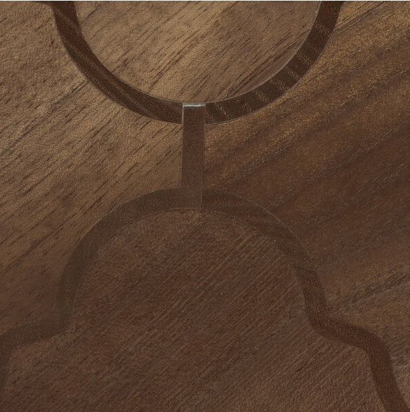 WUE2004.WT Amelle by Winfield Thybony